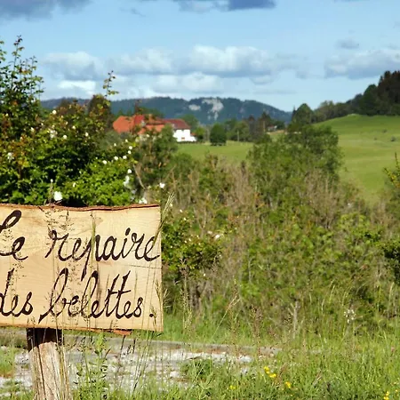 Le Repaire Des Belettes Apartment